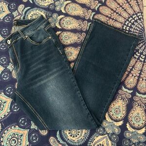 Bloomchic Denim dark wash flare leg stretchy jeans Sz 12
